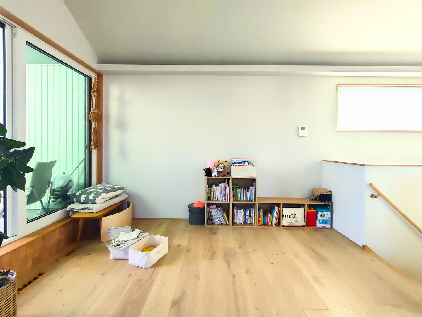 新潟市SEIKA‐整家‐の整理収納お片付けサポート事例　キッズスペースBeforeAfter