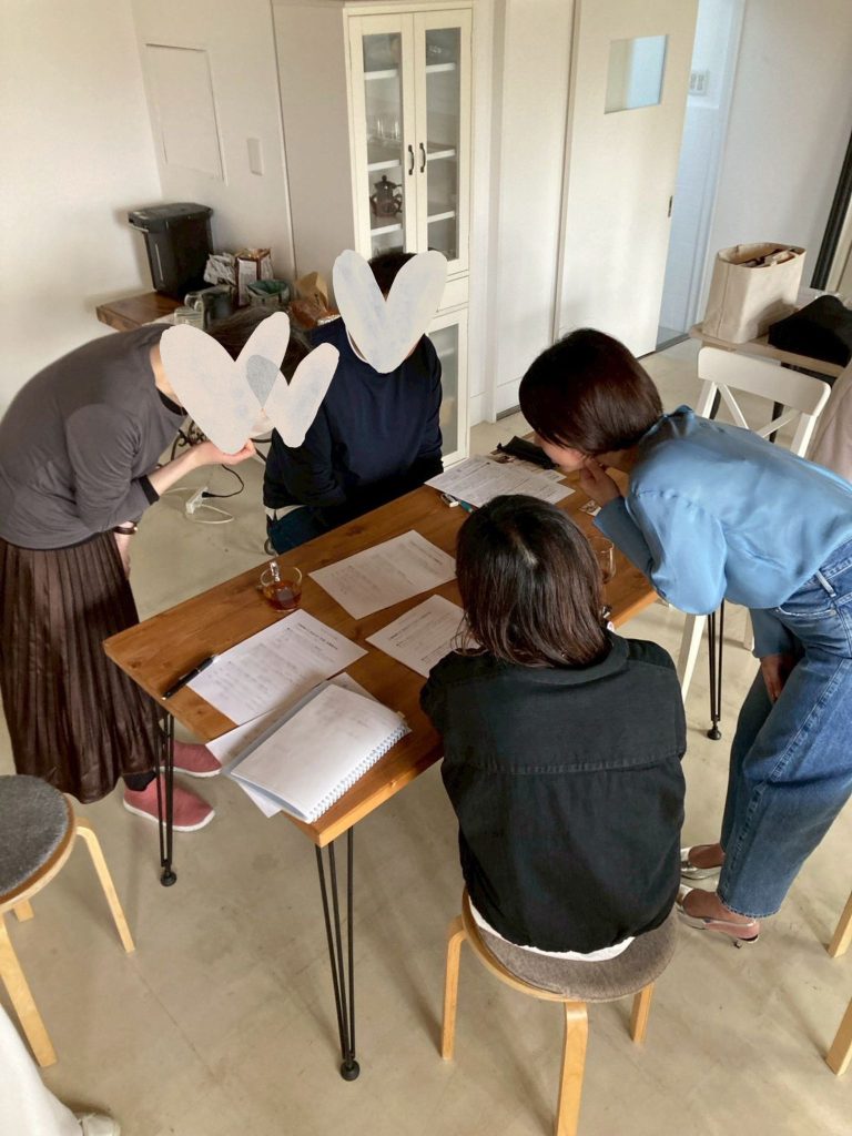 潟市の整理収納アドバイザーSEIKA‐整家‐「人生を巡らせるお片付け講座」の様子