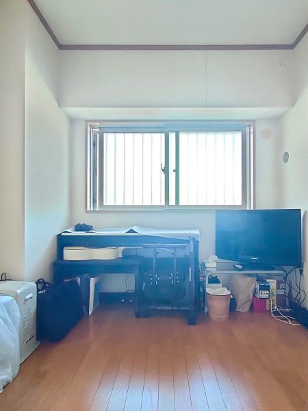 新潟市SEIKA‐整家‐の整理収納お片付けサポート事例_物置After_床置きがなくなり、スッキリした洋室